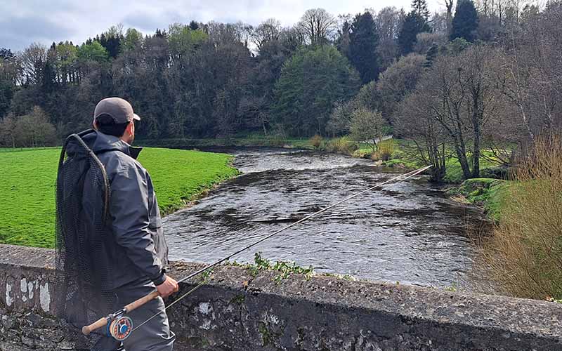 Learn to fly fish in Ireland - FLY FISHING SCHOOL